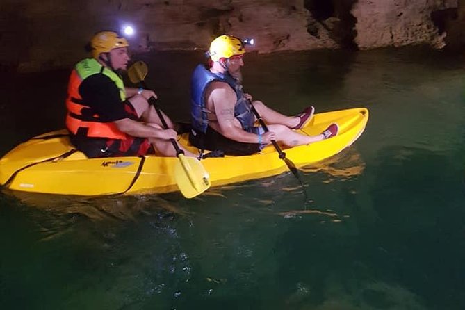 Nohoc Chen Park: Half-Day Kayak Tour  – Belize City