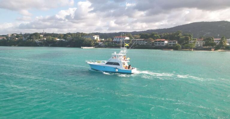 Ocho Rios Yacht Charter – 4Hour Cruise With Refreshments