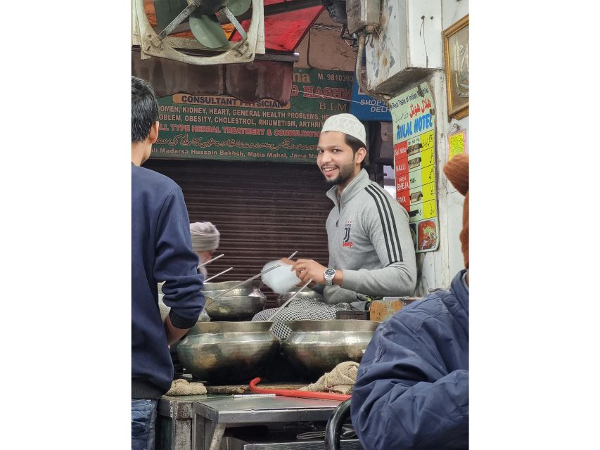 Old Delhi Food Tour: A Night Time Feast