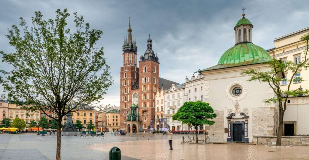 1 old town short guided walk with entry to st marys basilica Old Town Short Guided Walk With Entry to St. Mary's Basilica