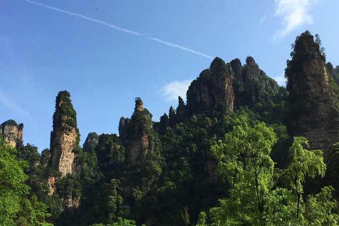 One Day Zhangjiajie Tour to Avatar Mountain and Glass Bridge