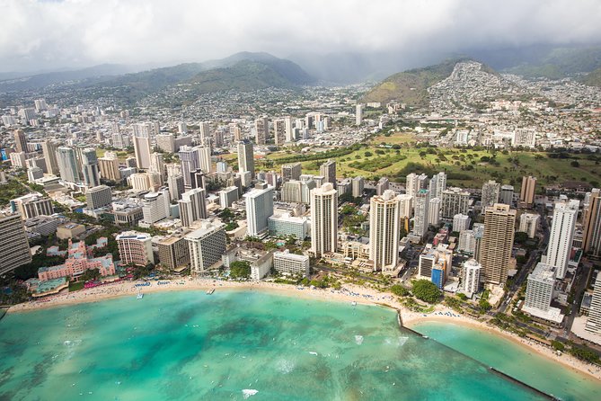 Open-Door Helicopter Tour Over Oahu