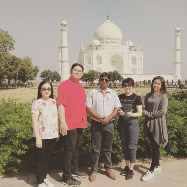 Overnight Agra Tour From Mumbai With Return Flights