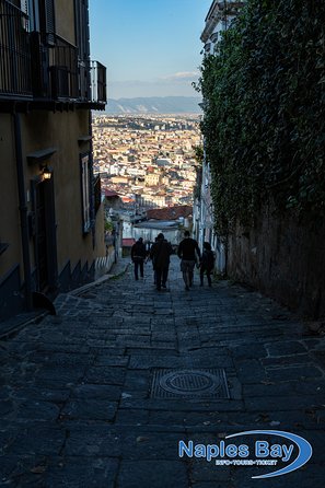 Panoramic Walking Tour of Naples Between Secret Stairs and Rich and Poor Neighborhoods