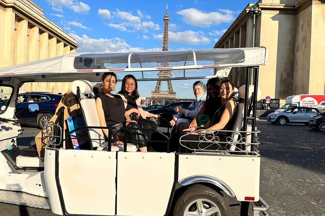 Paris Private Tour With Tuktukyourcity