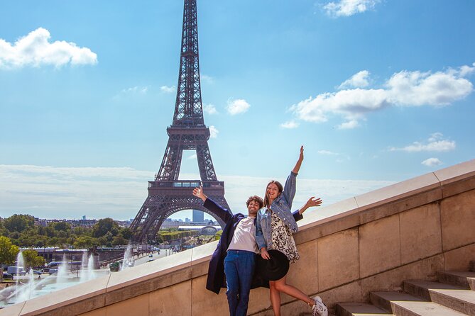 Paris: Your Own Private Photoshoot at the Eiffel Tower