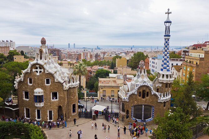 Park Guell Guided Tour With Skip the Line Ticket