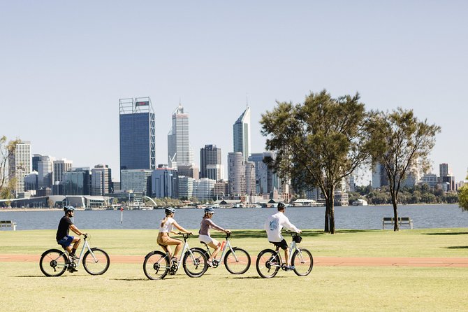 Perth’s Foreshores by Bike – Bushland, History & City Vistas
