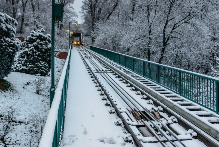 Petrin Funicular, Petrin Hill, Petrin Tower Tour in Prague