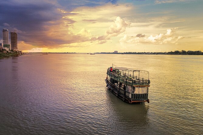 1 phnom penh bike boat sunset tour Phnom Penh Bike & Boat Sunset Tour