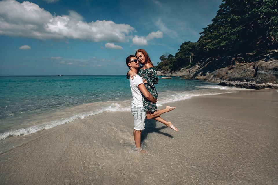 1 phuket couple photoshoot at surin beach Phuket: Couple Photoshoot at Surin Beach