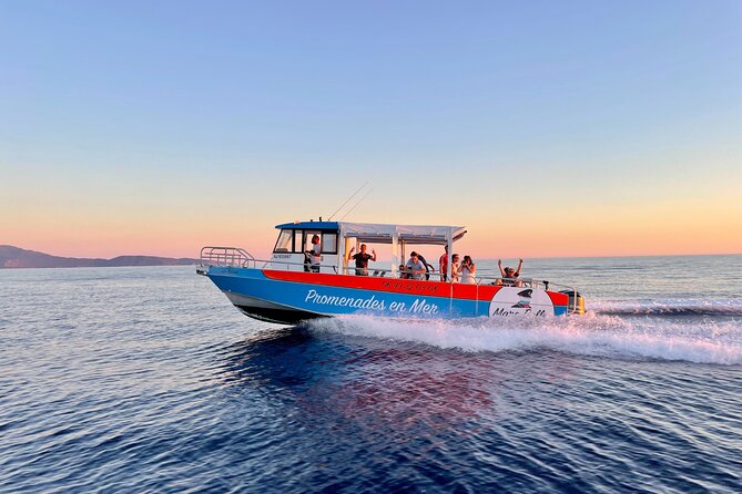 Piana Scandola Girolata Boat Tour With a Stopover, Swim-Aperitif and Sunset