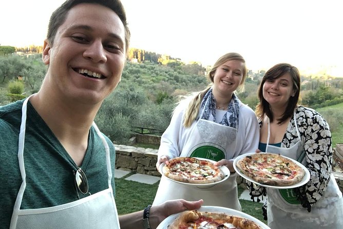 Pizza and Gelato Cooking Class at a Tuscan Farmhouse From Florence