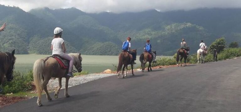 Pokhara: 2.5-Hour Horse-Pony Ride in Nature