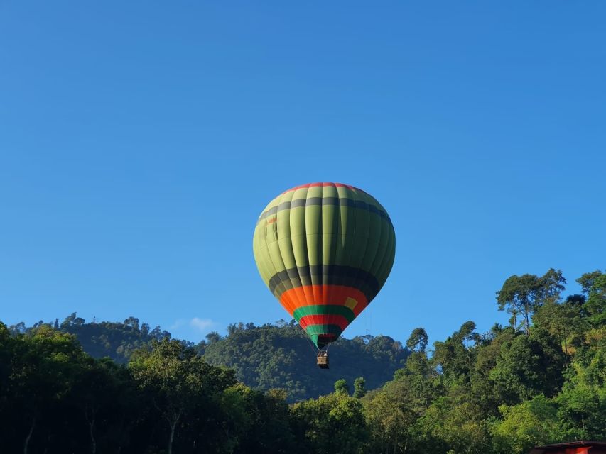 1 pokhara hot air balloon in pokhara Pokhara: Hot Air Balloon in Pokhara