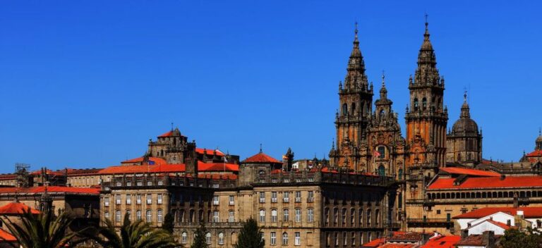 Porto: Day Trip to Santiago De Compostela