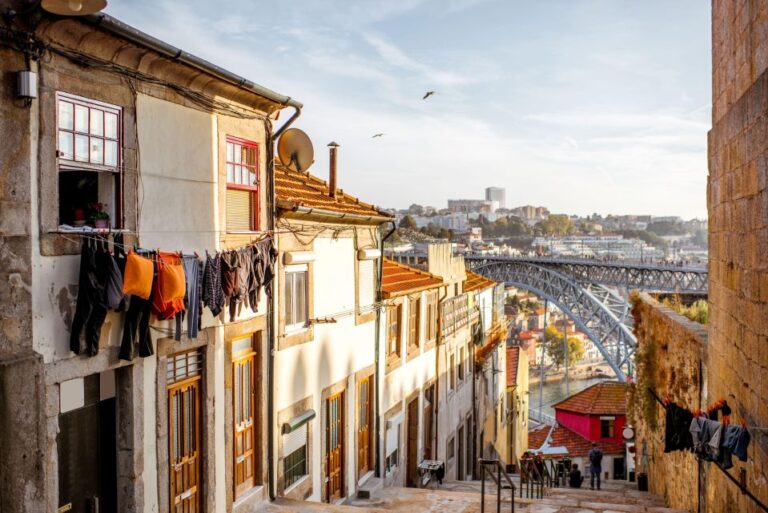 Porto: Private Architecture Tour With a Local Expert
