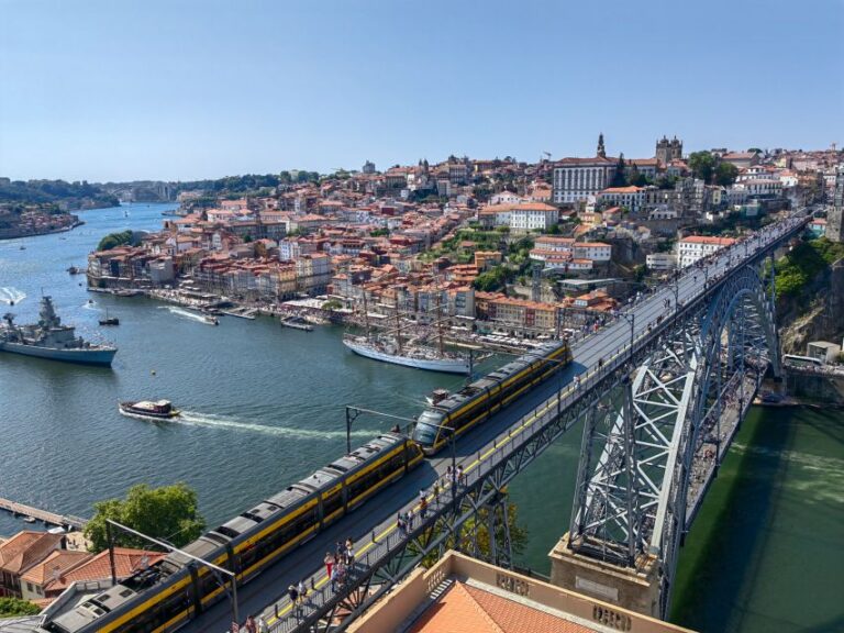 Porto Private Classic Car Tour