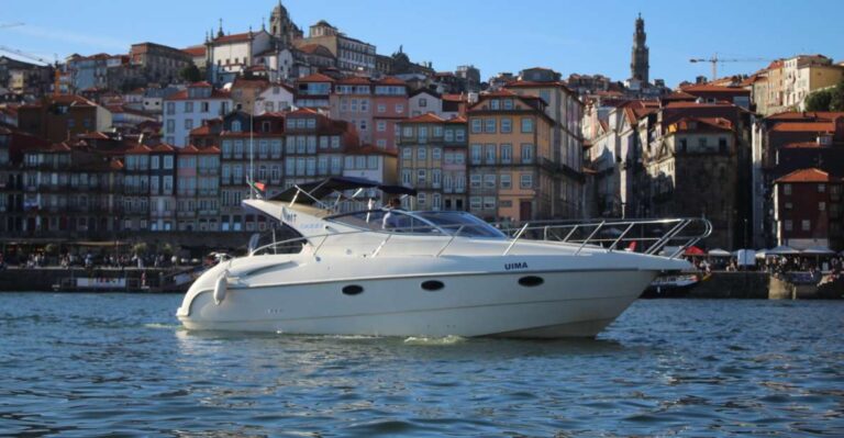 Porto: Private Yacht Cruise in the Douro River