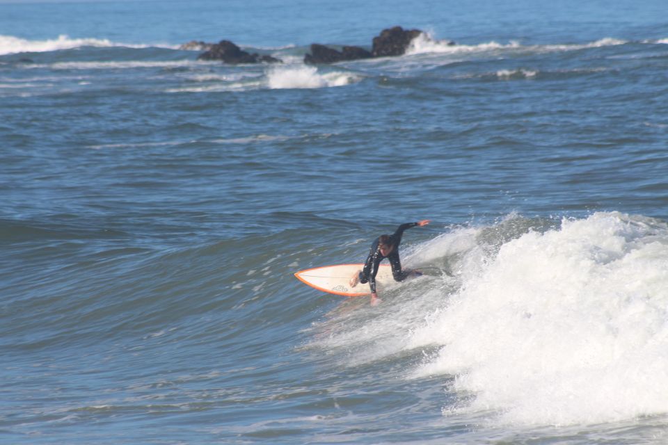 1 porto small group surf lesson with transportation Porto: Small Group Surf Lesson With Transportation