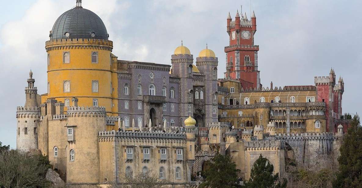 Portugal's Triple Delight: Sintra, Cabo Da Roca, and Cascais - Strolling Through Vila De Sintra