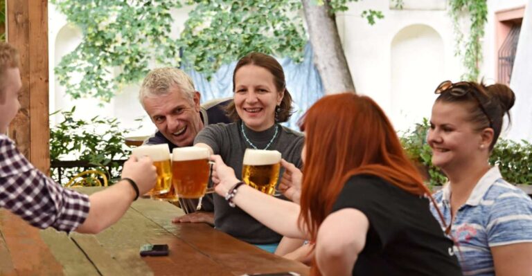 Prague: 3-Hour Beer Tour and Traditional Czech Dinner