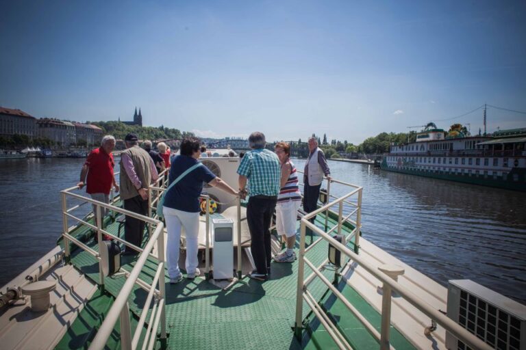 Prague: Afternoon Beer Cruise With Drinks Included