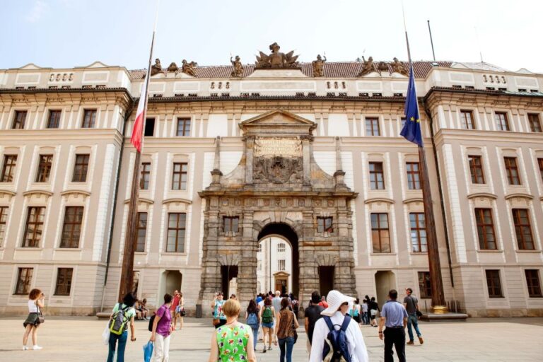 Prague City 3-Hour Tour With Changing of the Guard