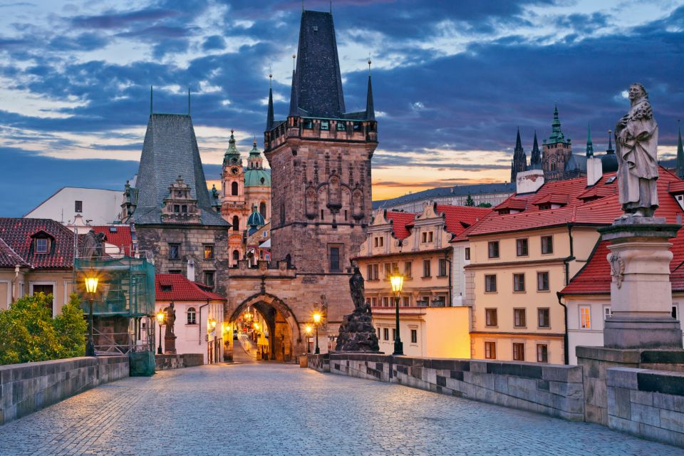 Prague: First Discovery Walk and Reading Walking Tour