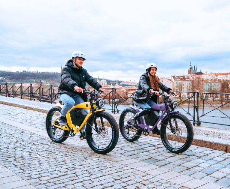 Prague: Grand City Tour on Fat E-Bike Cafe Racer