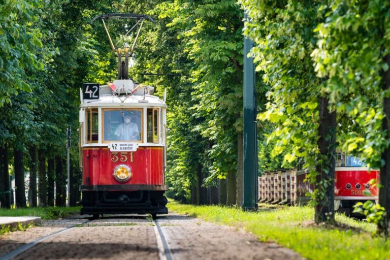 Prague: Hop-on Hop-Off Historical Tram Ticket for Line 42