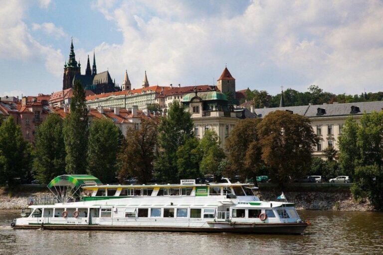 Prague: Lunch Cruise on Vltava River With Open Buffet
