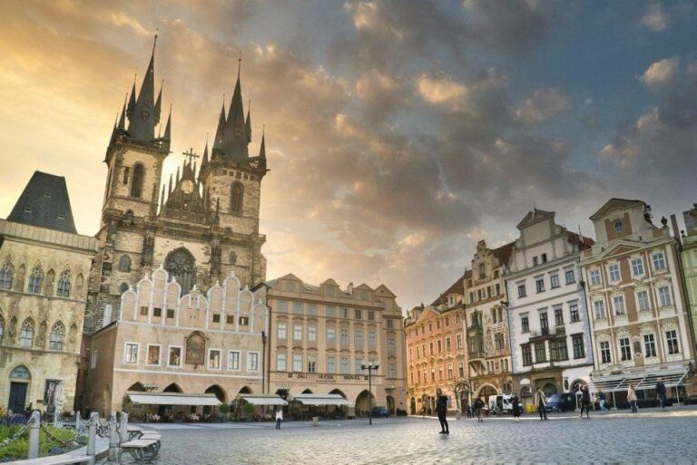 Prague: Private Walking Tour