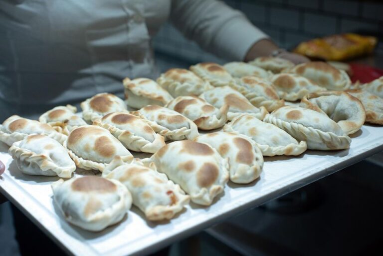 Premium Empanadas Cooking Class & Wine Blending Experience