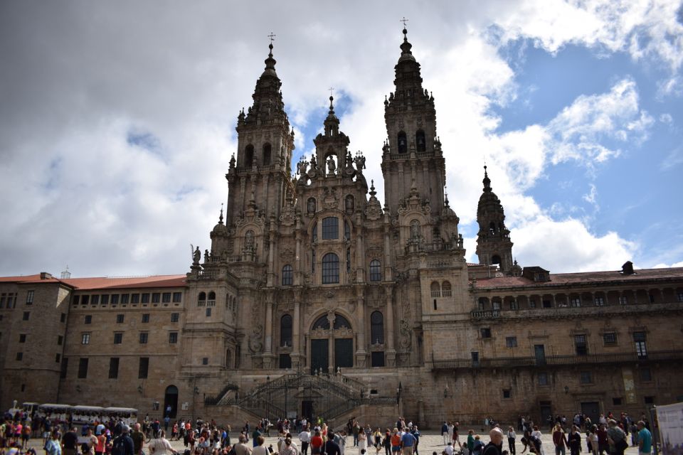 1 premium porto santiago compostela tour lunch wine tasting Premium Porto Santiago Compostela Tour Lunch & Wine Tasting