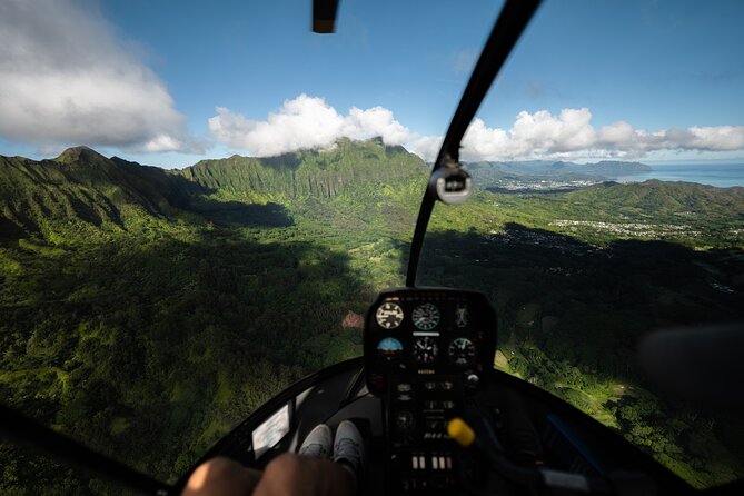 1 private 60 minutes helicopter tour in honolulu Private 60 Minutes Helicopter Tour in Honolulu