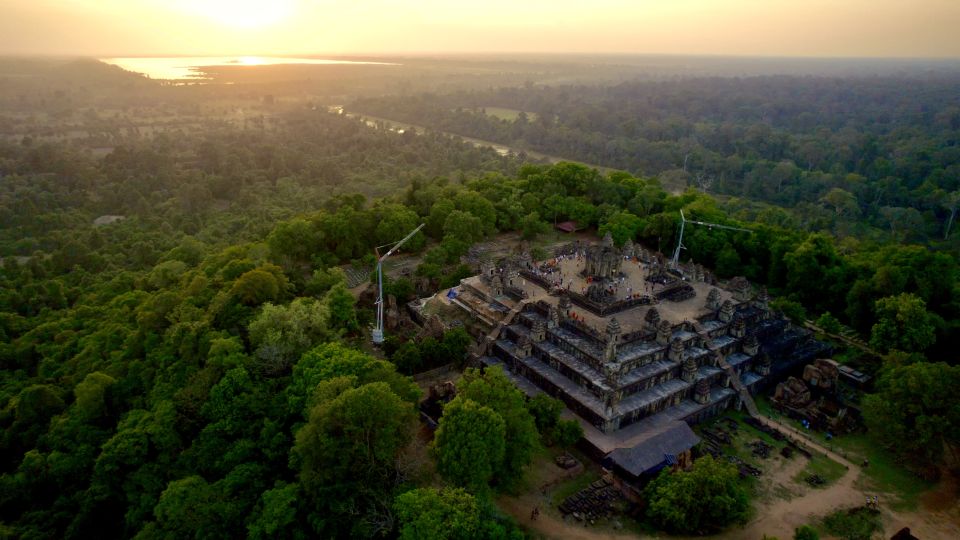 1 private angkor wat sunset guide tour Private Angkor Wat Sunset Guide Tour