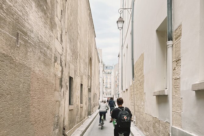 1 private bike tour paris with a local Private Bike Tour : Paris With a Local