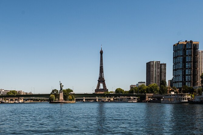 Private Boat Trip in Paris