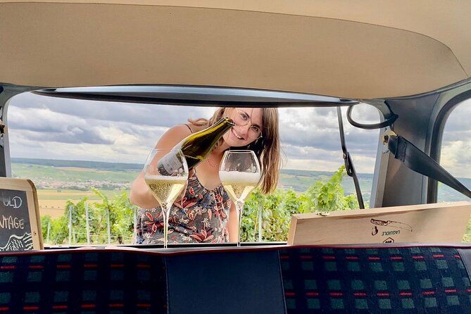 Private Champagne Experience in a Vintage Car From Epernay