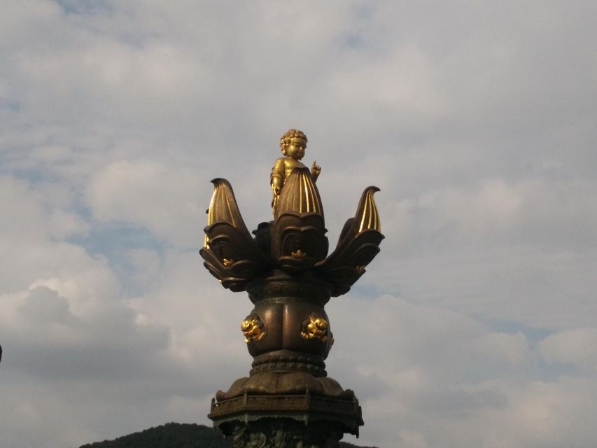 1 private day tour to wuxi lingshan grand buddha and tai lake Private Day Tour to Wuxi Lingshan Grand Buddha and Tai Lake