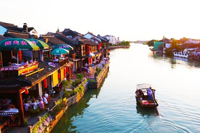 Private Day Tour: Zhujiajiao With Your Choice of Shanghai Sites