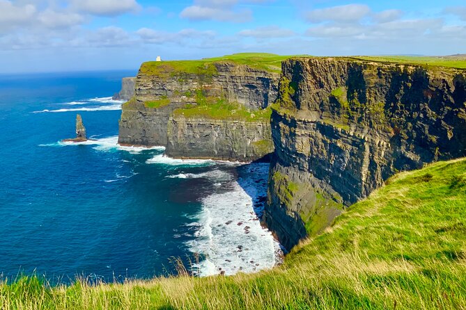 Private Day Trip to the Cliffs of Moher From Dublin