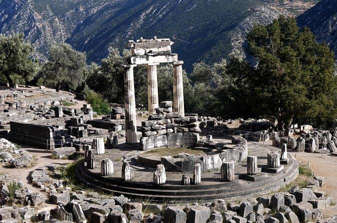 Private Delphi & Thermopylae Tour From Athens