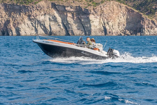 Private ELDORIS Boat Rental in Milos Agia Kiriaki GREECE