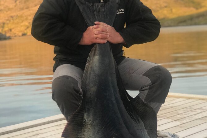 Private Fishing Guided Tour in Skarsvåg Around the North Cape