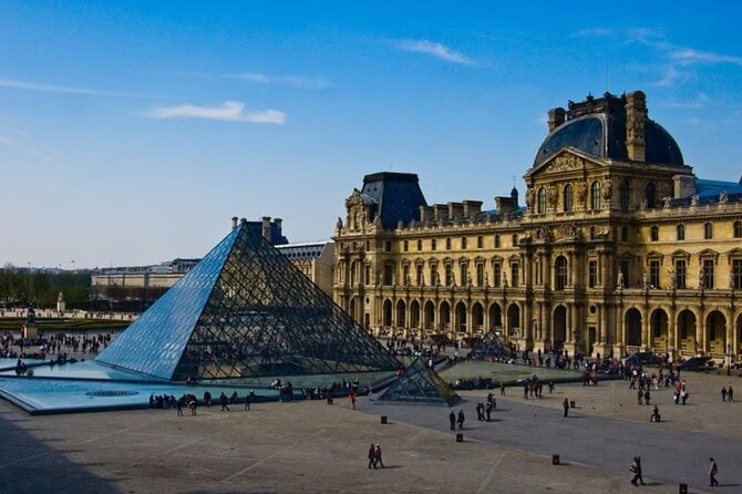 Private Full Day Paris Trip Including Louvre and Versailles With Pickup