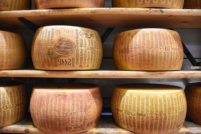 Private Full Day Parma Food Tour: Parmesan Cheese, Parma Ham, Lunch, Vinegar