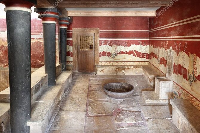 Private Guided Tour in Heraklion City and Knossos Palace