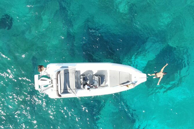 Private Half-Day Boat Rental in Milos Island